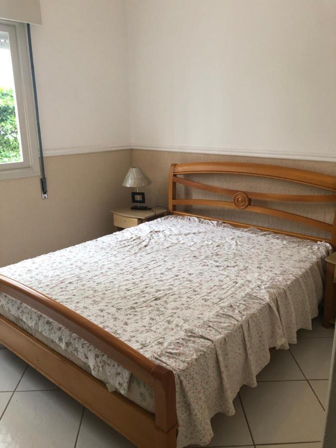Apto Enorme Pe Na Areia, Vista Linda C/ Academia E Sauna Guaruja Exterior photo